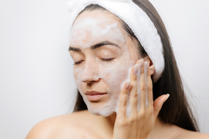 7 Essential Tips For Cleaning And Facial Care